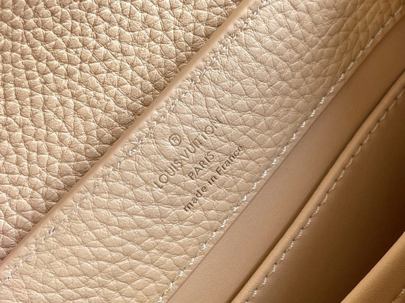 LV Capucines Bags 4171D-0140