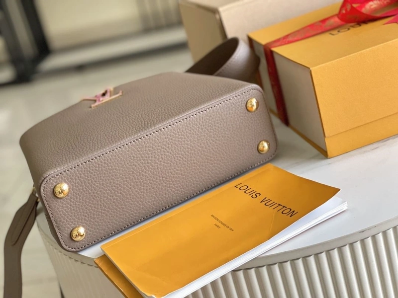 LV Capucines Bags 4171D-0141