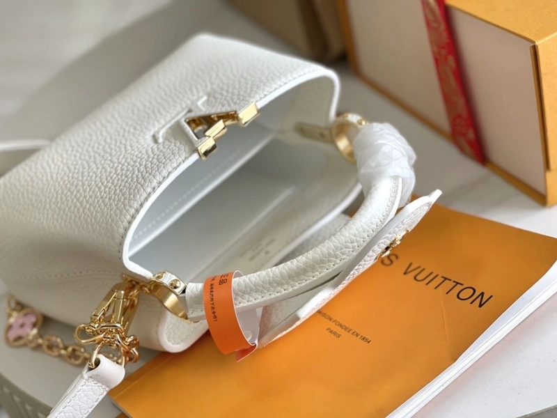 LV Capucines Bags 4171D-0148