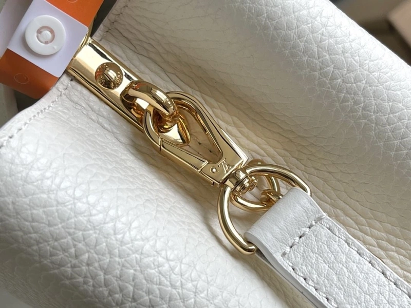 LV Capucines Bags 4171D-0150