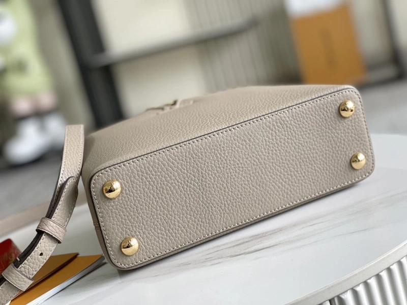 LV Capucines Bags 4171D-0161