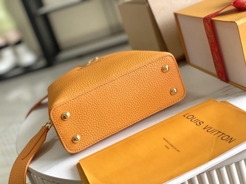 LV Capucines Bags 4171D-0164