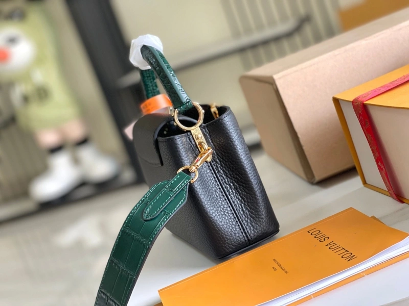 LV Capucines Bags 4171D-0174