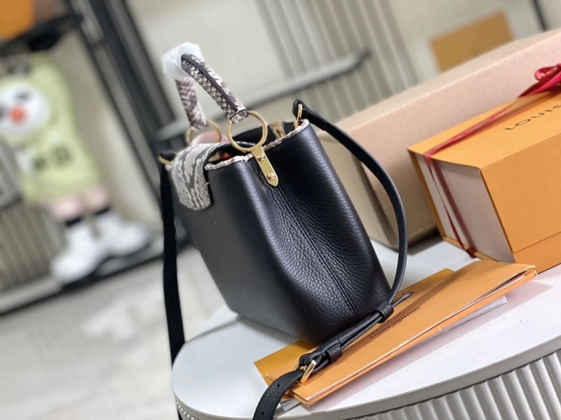 LV Capucines Bags 4171D-0192