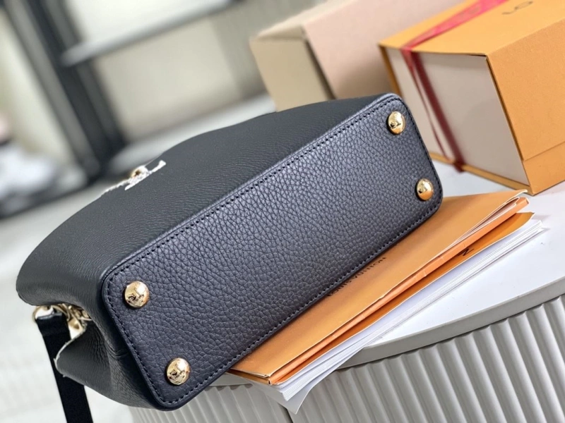 LV Capucines Bags 4171D-0192