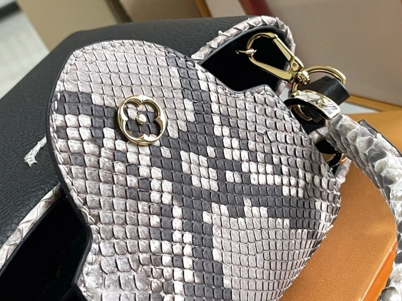 LV Capucines Bags 4171D-0192