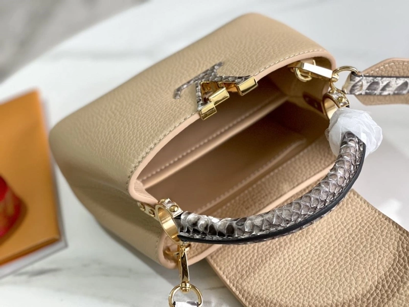 LV Capucines Bags 4171D-0197