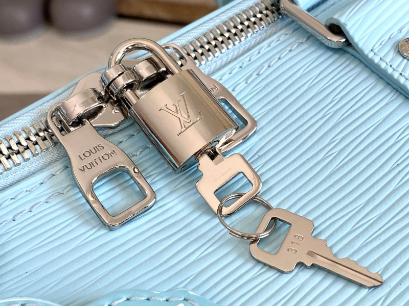 LV Travel Bags 4171D-0237