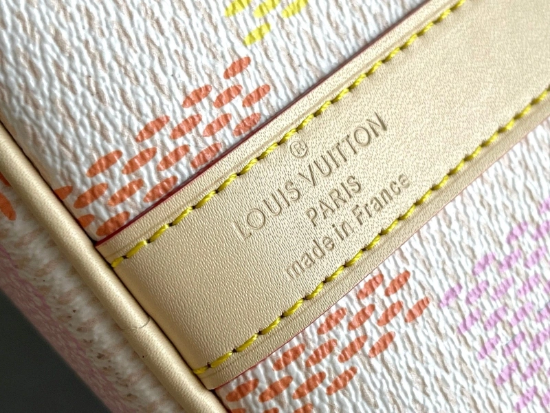 LV Travel Bags 4171D-0239