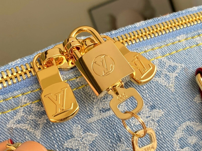 LV Travel Bags 4171F-0004