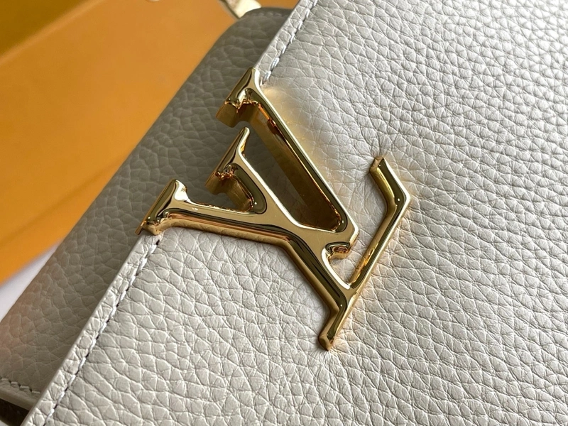 LV Capucines Bags 4171F-0016