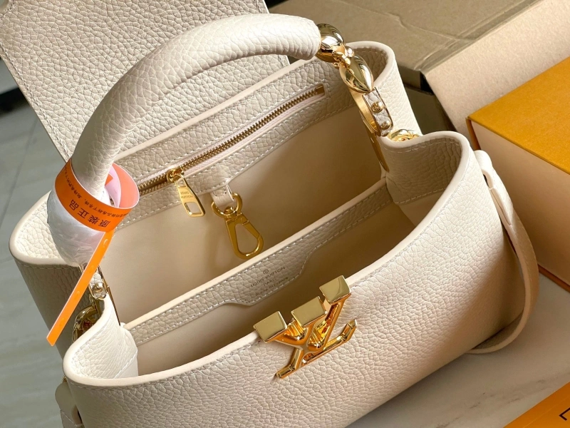LV Capucines Bags 4171F-0016