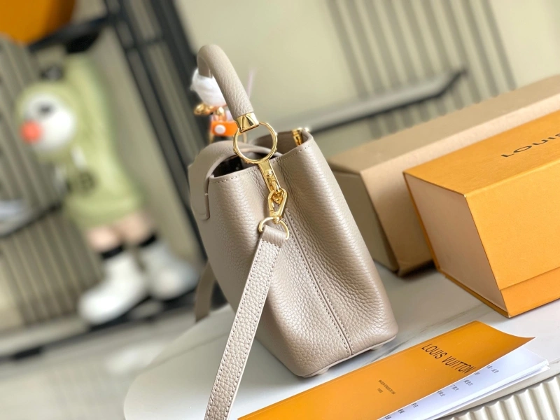 LV Capucines Bags 4171F-0019