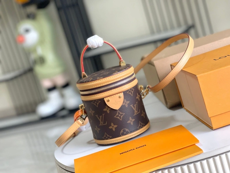 LV Round Bags 4171F-0020