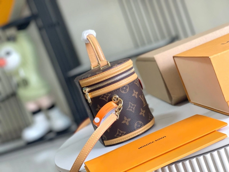 LV Round Bags 4171F-0020