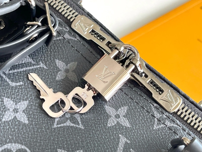LV Travel Bags 4171F-0032