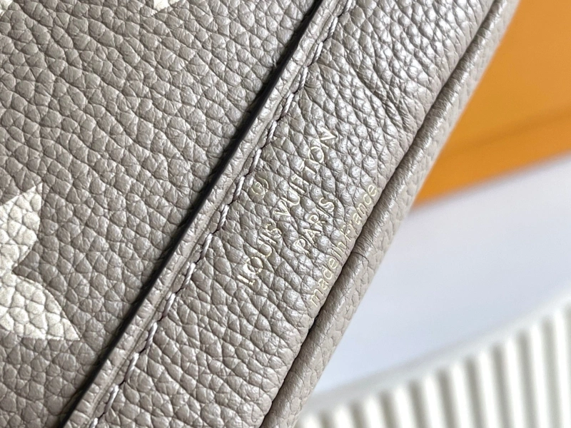 LV Travel Bags 4171F-0034