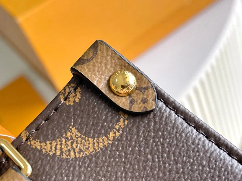 LV Travel Bags 4171F-0035