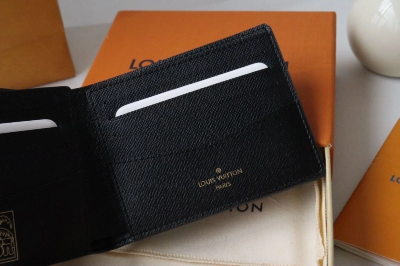 LV Wallets 4178A-0010