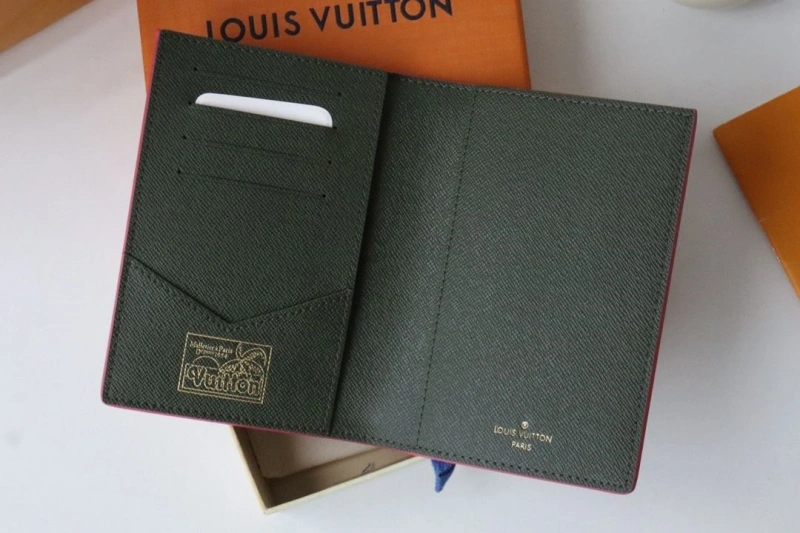 LV Wallets 4178A-0013