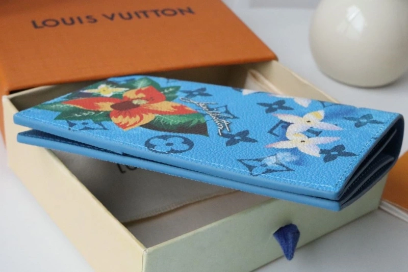 LV Wallets 4178A-0015