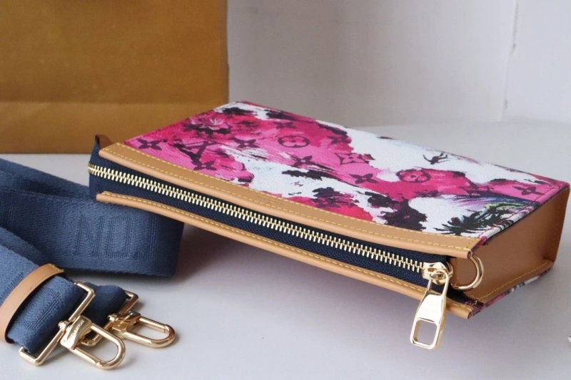 LV Clutch Bags 4178A-0020