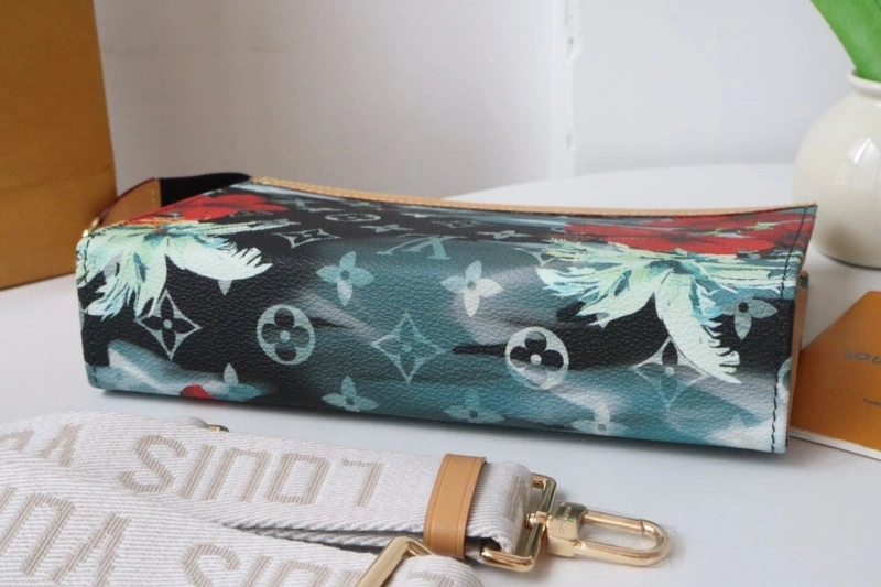 LV Clutch Bags 4178A-0022