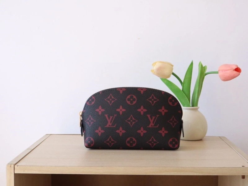 LV Clutch Bags 4178A-0062