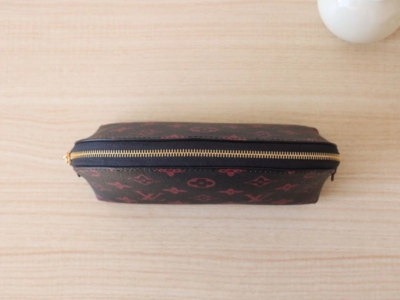 LV Clutch Bags 4178A-0062