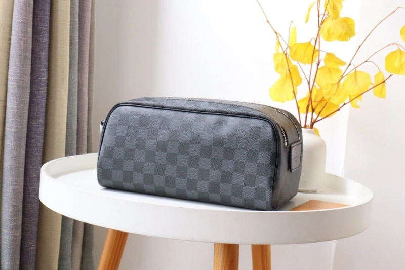 LV Cosmetic Bags 4178A-0074