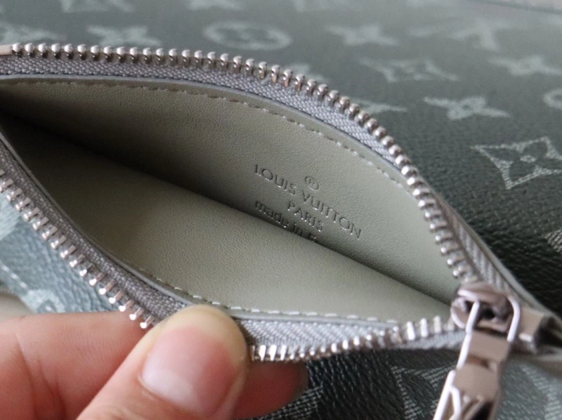 LV Clutch Bags 4178A-0091