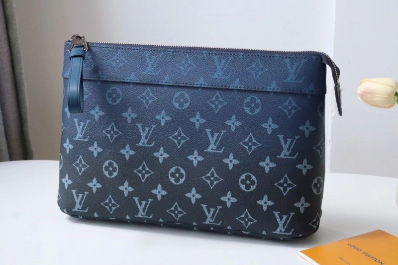 LV Clutch Bags 4178A-0093
