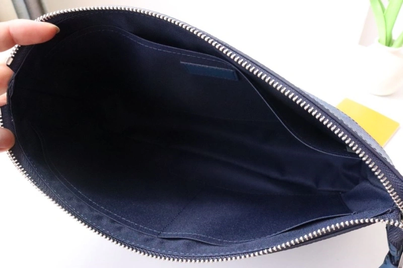 LV Clutch Bags 4178A-0093