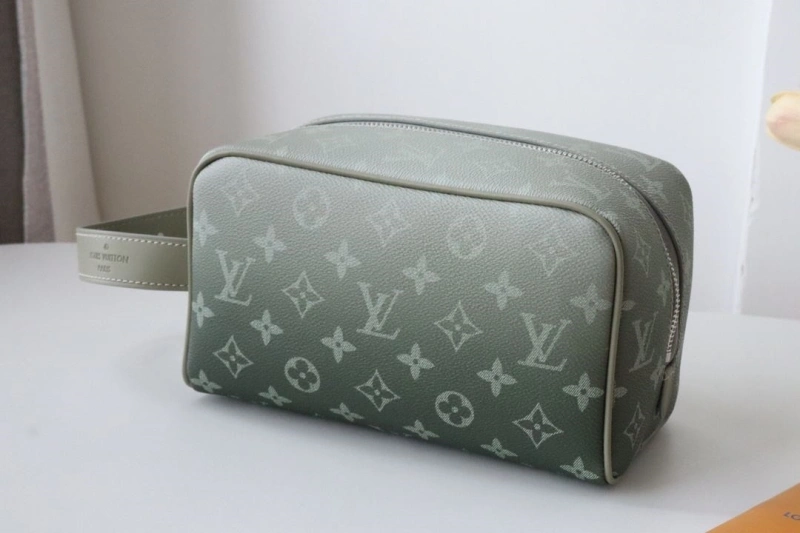 LV Cosmetic Bags 4178A-0094