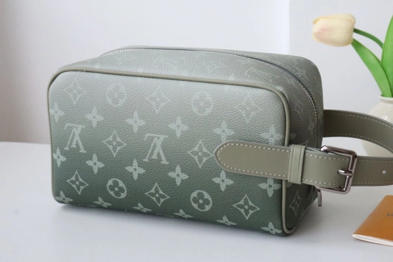 LV Cosmetic Bags 4178A-0094