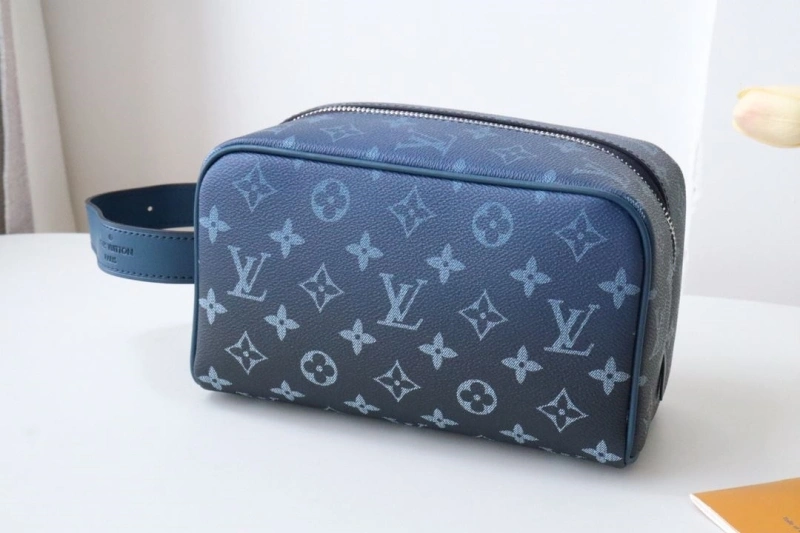 LV Cosmetic Bags 4178A-0095