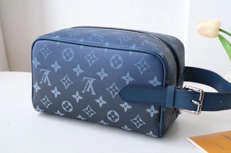 LV Cosmetic Bags 4178A-0095