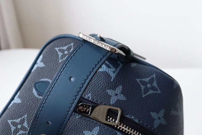 LV Cosmetic Bags 4178A-0095
