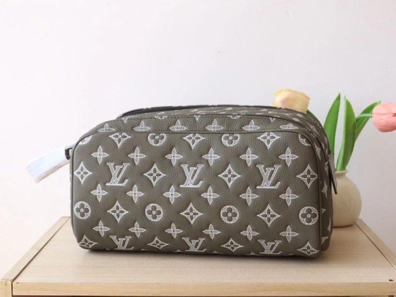 LV Cosmetic Bags 4178A-0108