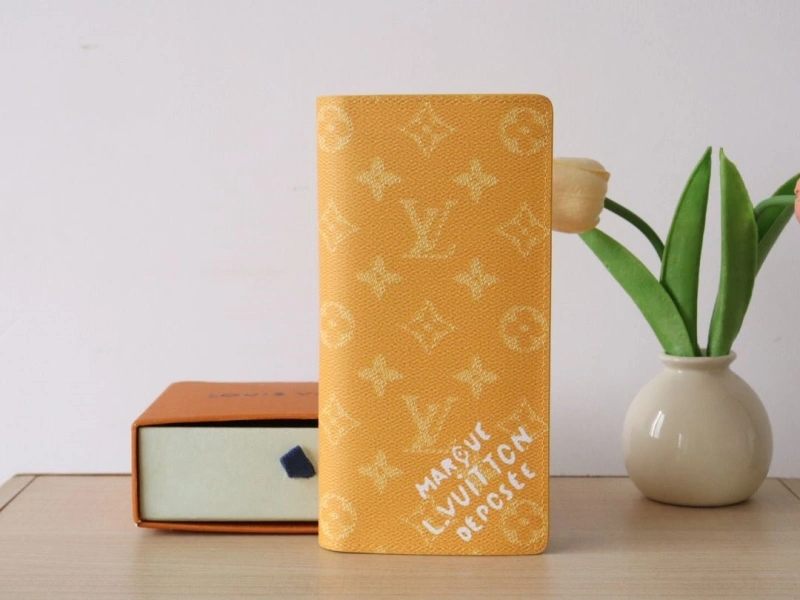 LV Wallets 4178A-0135