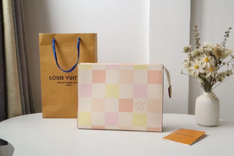 LV Clutch Bags 4178A-0152