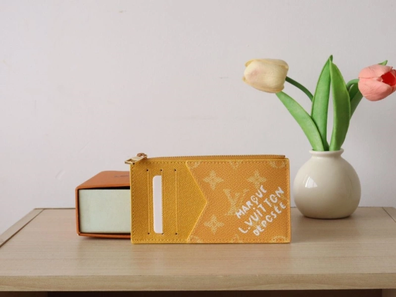 LV Wallets 4178A-0183