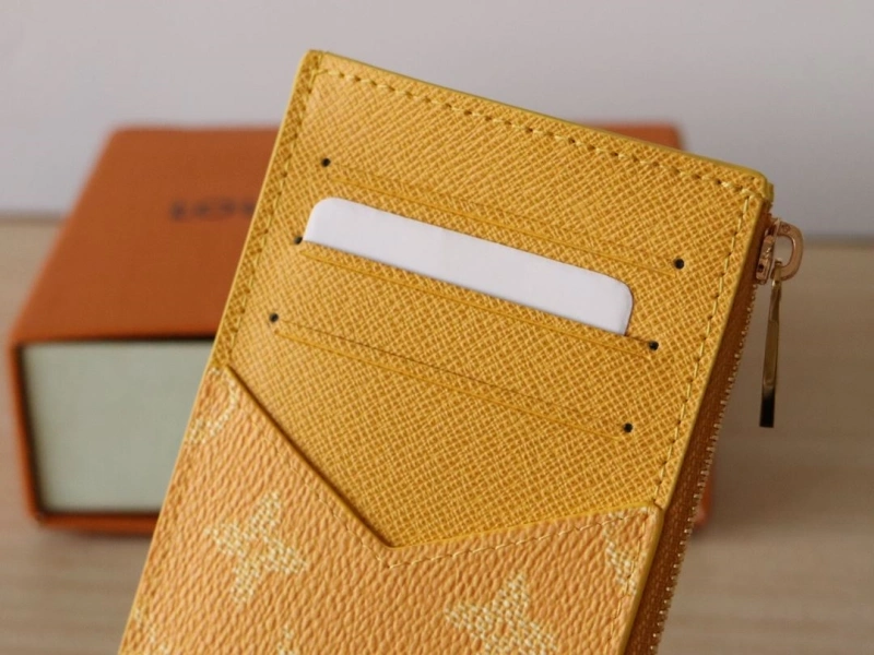 LV Wallets 4178A-0183