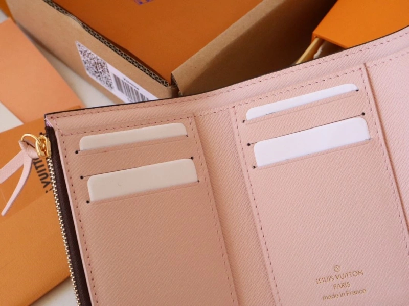 LV Wallets 4178A-0188