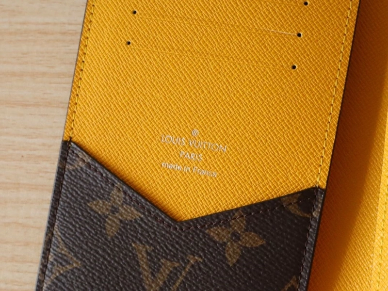 LV Wallets 4178A-0201
