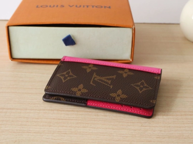 LV Wallets 4178A-0205