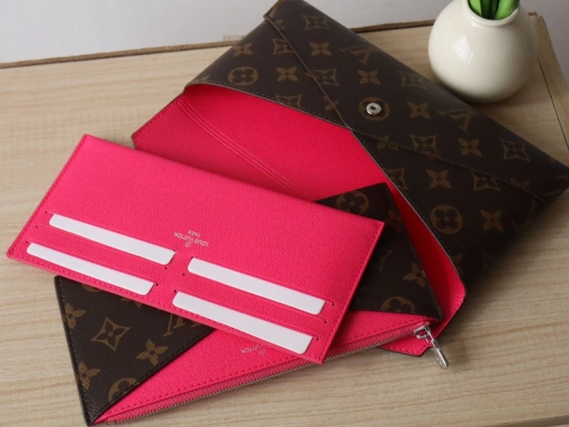 LV Clutch Bags 4178A-0208