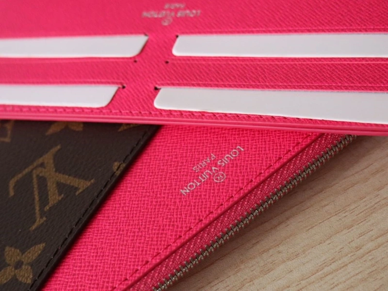 LV Clutch Bags 4178A-0208