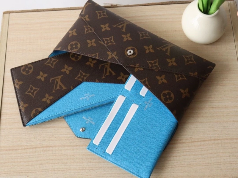 LV Clutch Bags 4178A-0209