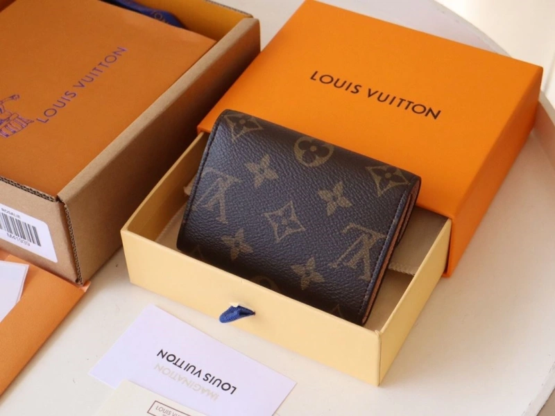 LV Wallets 4178A-0220